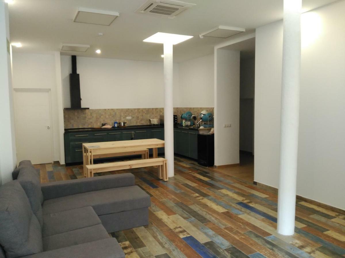 Hub Hostel Севілья Екстер'єр фото